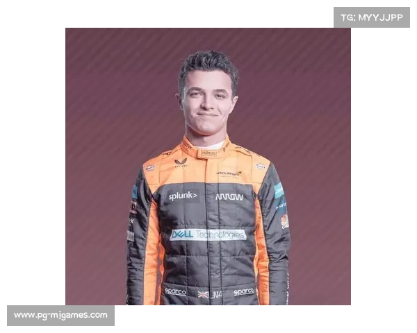 比赛最后五圈诺里斯一度追近队友皮亚斯特里，车队指令稳妥带回